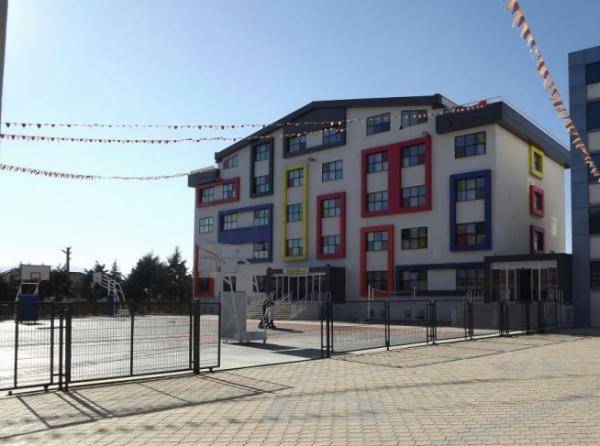 Şehit Zeynep Sağır Kız Anadolu İmam Hatip Lisesi Fotoğrafı