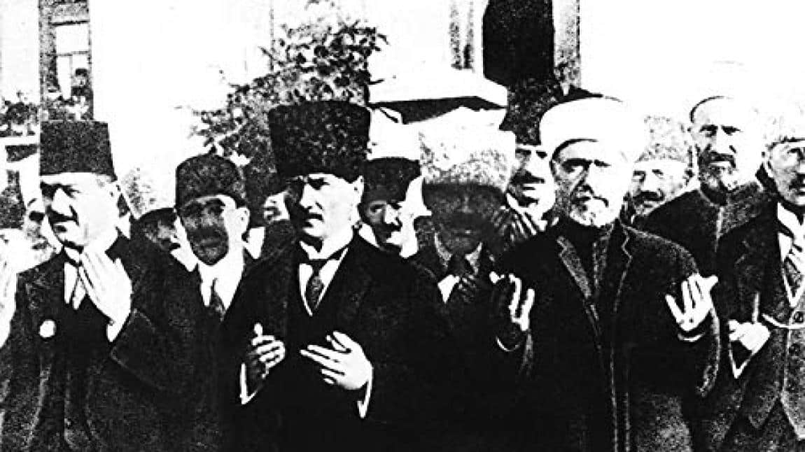 10 Kasım Atatürk’ü Anma Günü ve Atatürk Haftası